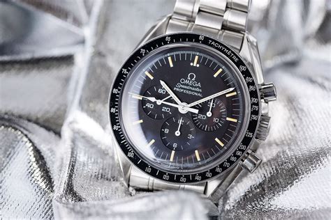 omega speedmaster series|guide to omega speedmaster.